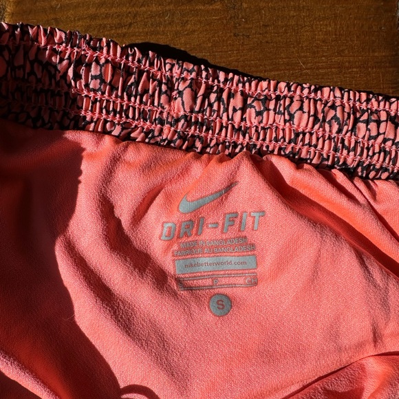 Nike Shorts - Picture 5 of 5